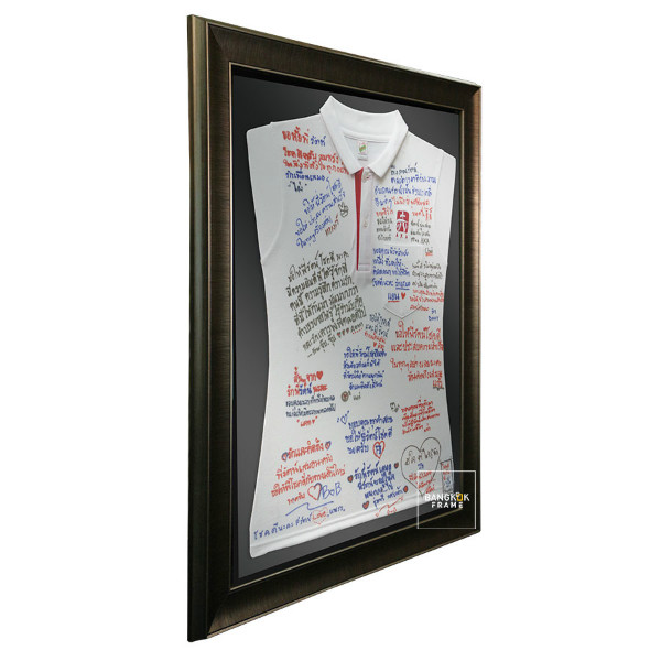 ลายเซ็น-เสื้อ-ที่ระลึก-ใส่กรอบโชว์